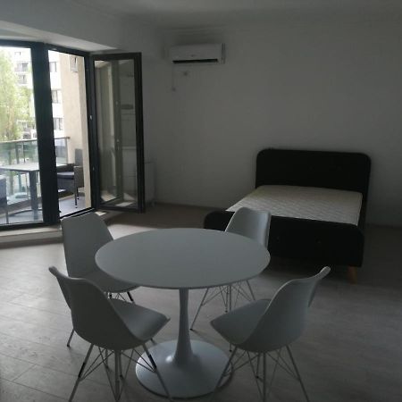 Studio Sebastian Apartment Mamaia Exterior photo